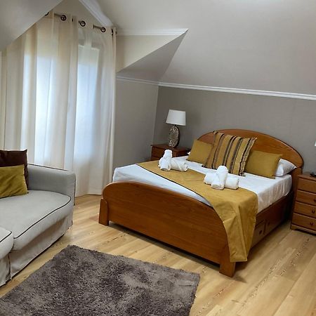Moniz Apartment คานีโซ ภายนอก รูปภาพ